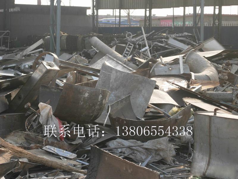 常年回收废旧钢管、废旧铁管